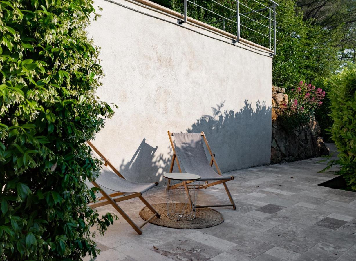 Appartement Villa D'Aurore Le Rouret Exteriör bild