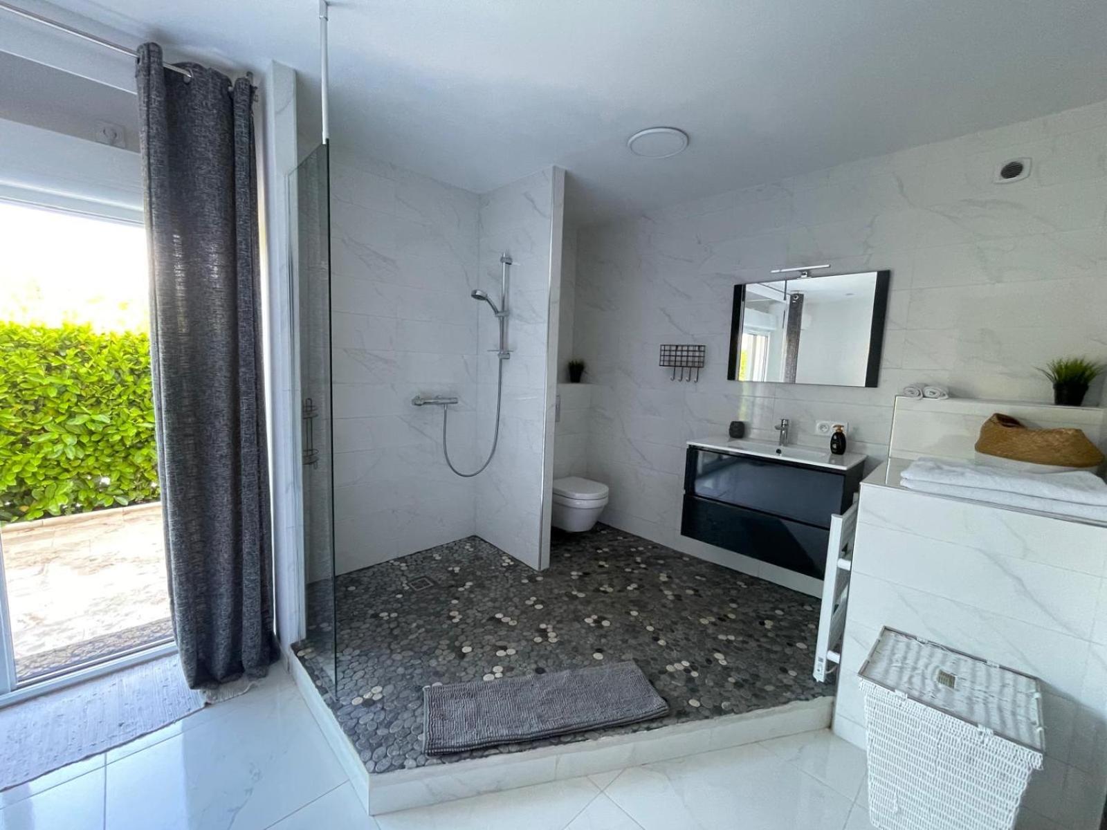Appartement Villa D'Aurore Le Rouret Exteriör bild